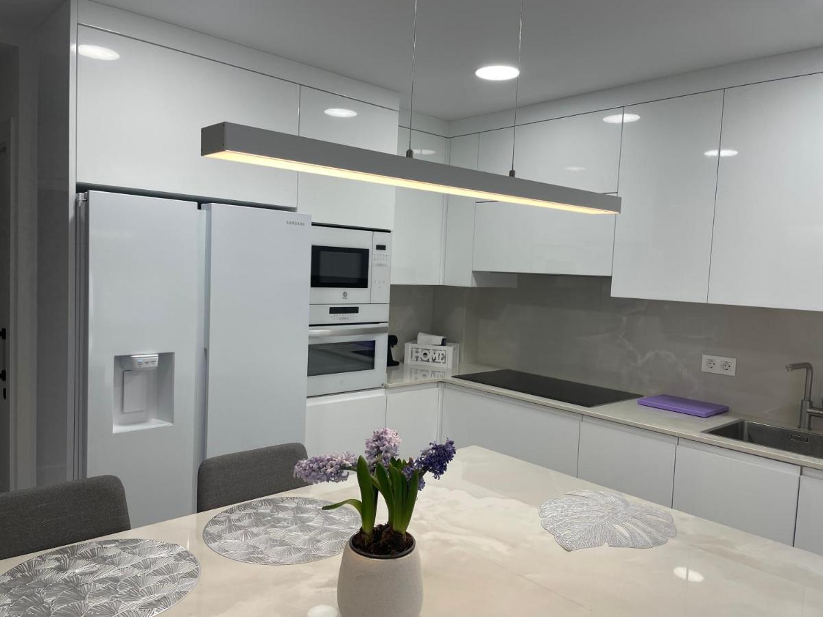 Apartamento Maitika ซานตานเดร์ ภายนอก รูปภาพ